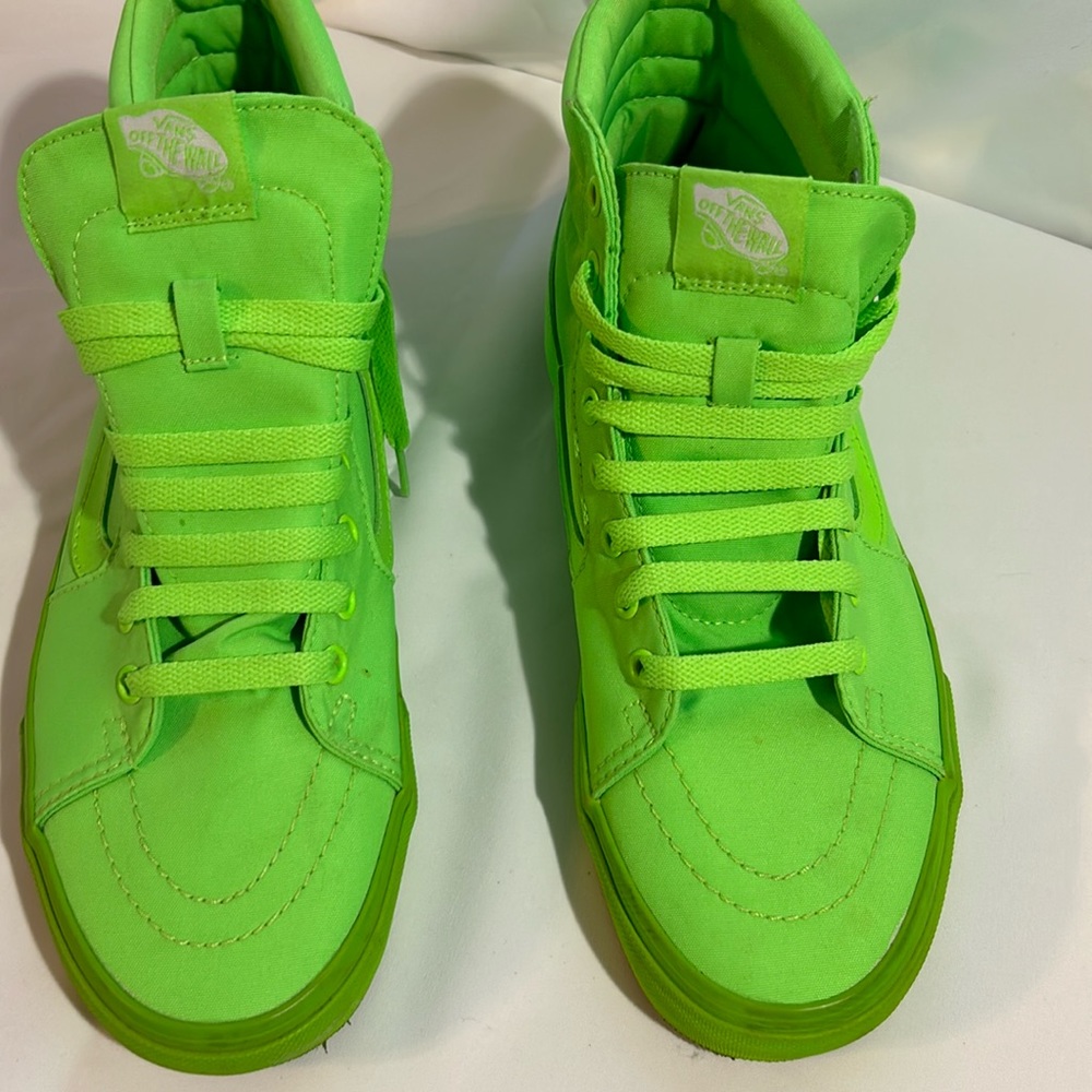Vans Classic HI Top Tripe Neon Green Skate Shoe (UNISEX) Men’s 8 Women’s 10-VGUC
